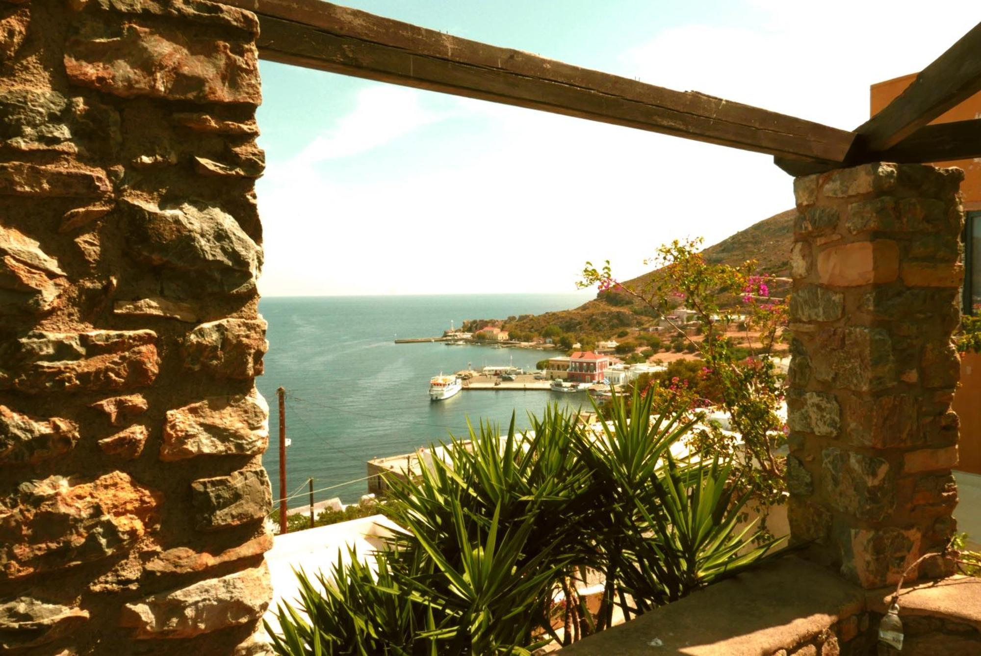 Elegeo Rockhouse Villa Agia Marina  Ngoại thất bức ảnh
