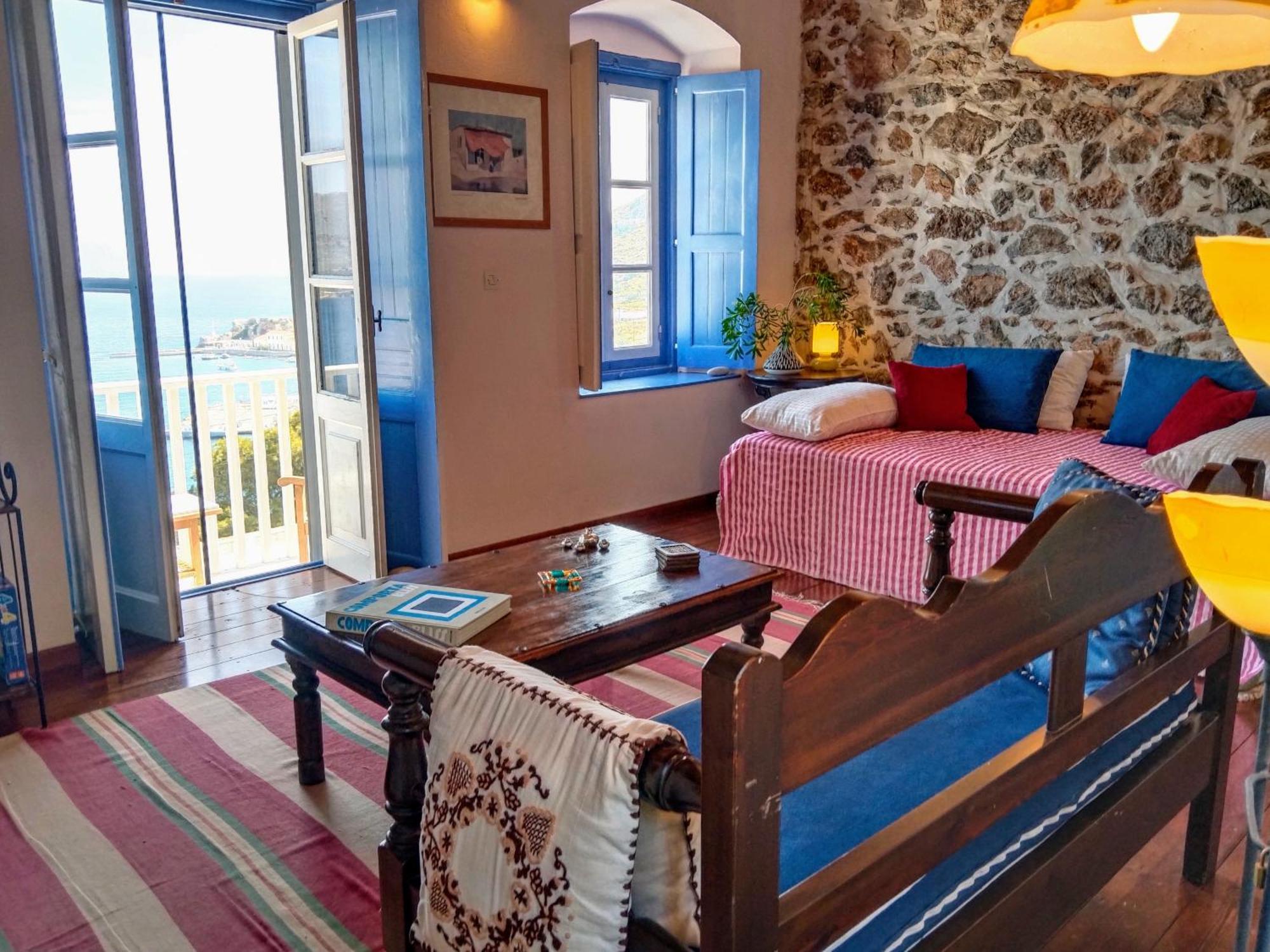 Elegeo Rockhouse Villa Agia Marina  Ngoại thất bức ảnh