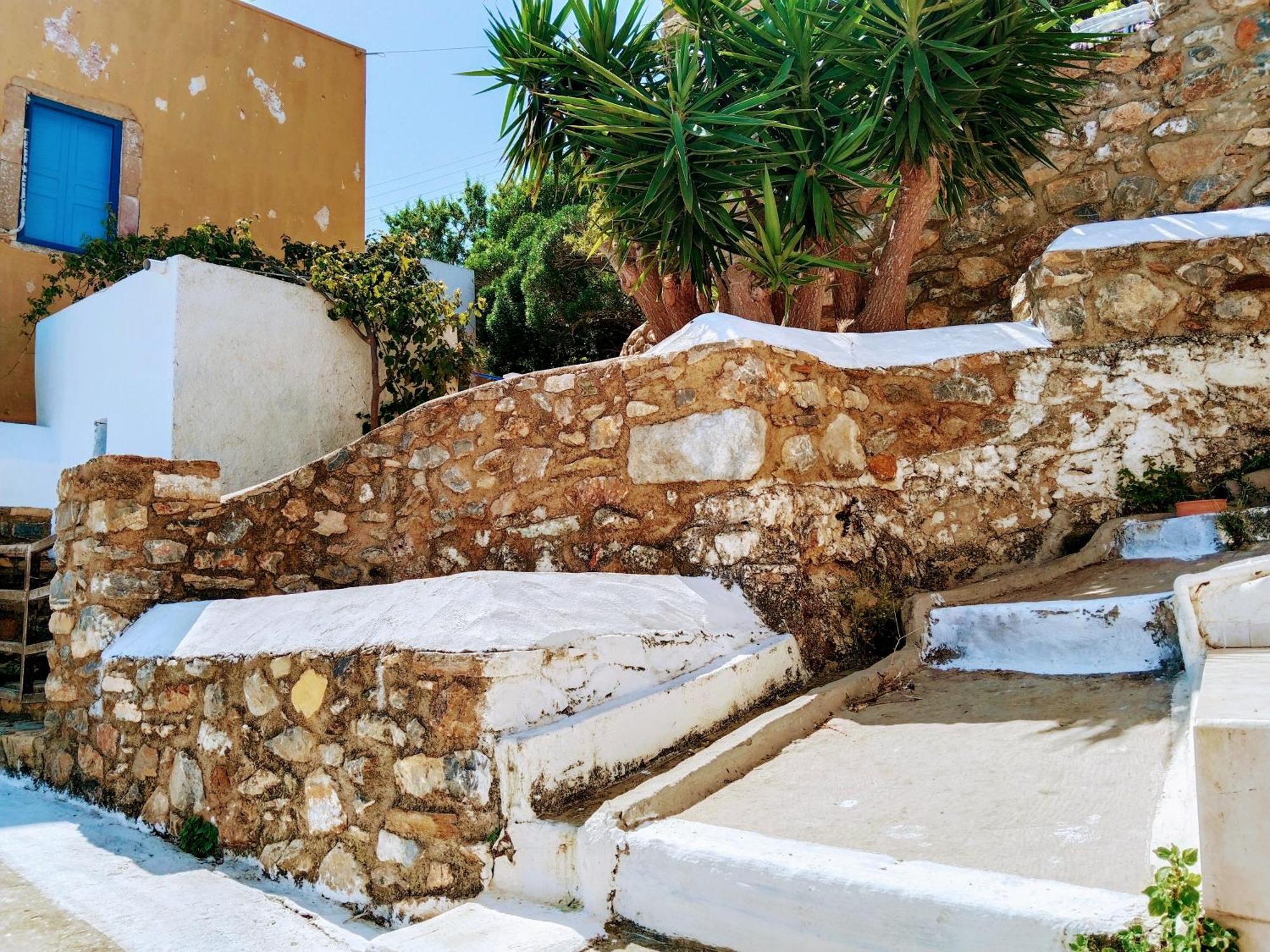 Elegeo Rockhouse Villa Agia Marina  Ngoại thất bức ảnh